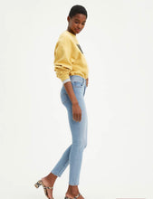 Load image into Gallery viewer, Menemsha Beach Sunset Martha's Vineyard