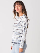 Load image into Gallery viewer, Shop Clothing Martha's Vineyard