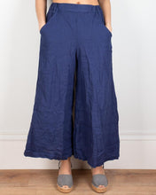 Load image into Gallery viewer, Shop Clothing Martha's Vineyard