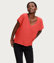 Load image into Gallery viewer, Pandora's Box MV Boutiuqe Martha's Vineyard