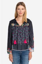 Load image into Gallery viewer, Pandora's Box Martha's Vineyard